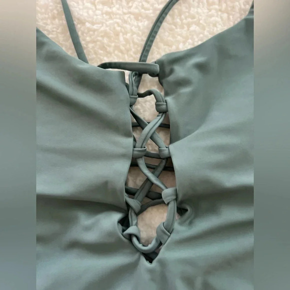 Quintsoul White Label | Front & Back Lace-Up One-Piece Swimsuit - Size M - Picture 2 of 4